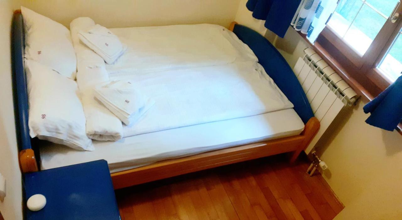 Apartment Kraljevi Konaci - Zelena Dolina - *