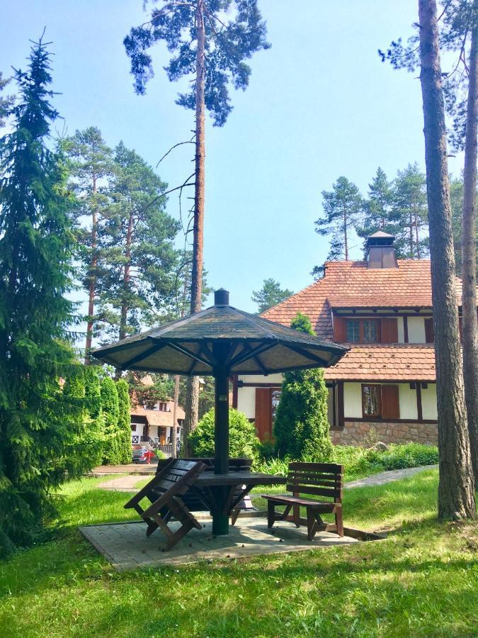 Kraljevi Konaci - Zelena Dolina - * Zlatibor