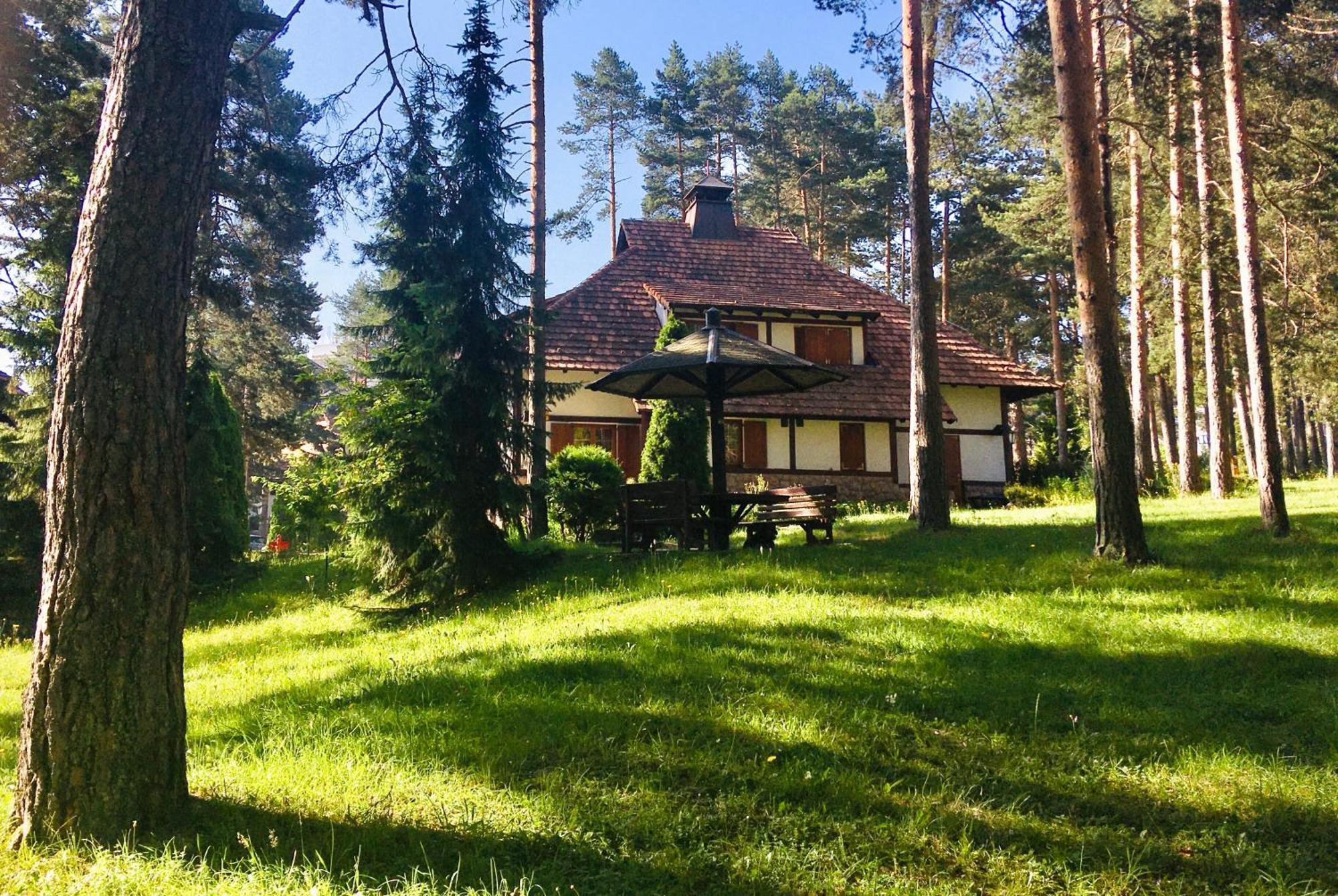 Kraljevi Konaci - Zelena Dolina - * Zlatibor